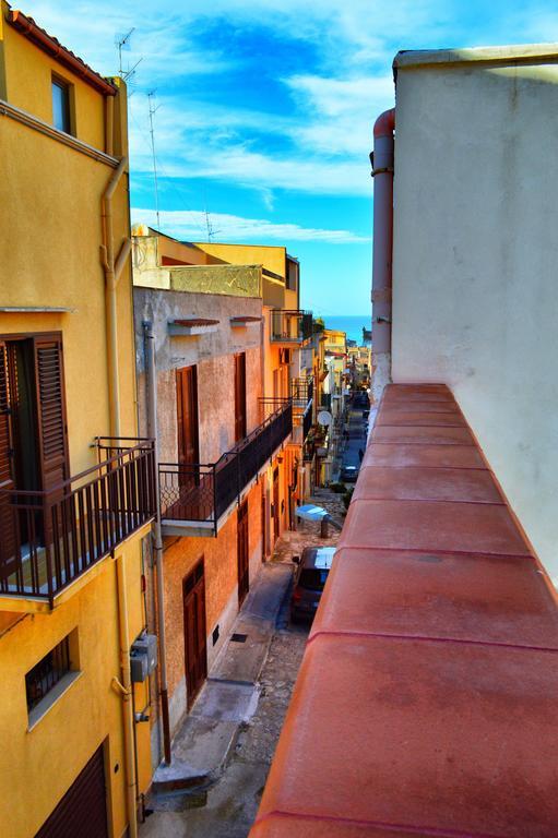Don Vito'S Apartments Castellammare del Golfo Rum bild